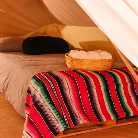 Nomada Glamping & Aguas Termales - San Miguel De Allende X Nantli Living Exterior photo